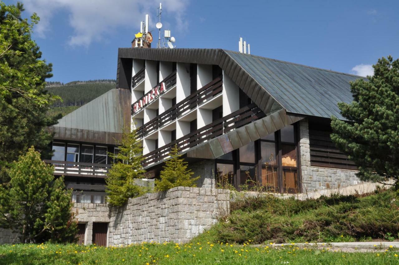 Horsky Hotel Hanicka Špindlerŭv Mlýn Екстериор снимка