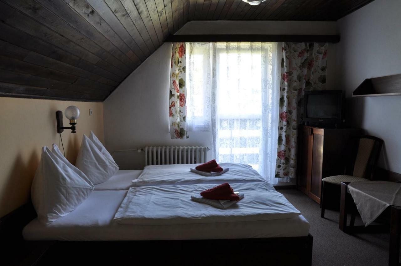 Horsky Hotel Hanicka Špindlerŭv Mlýn Екстериор снимка